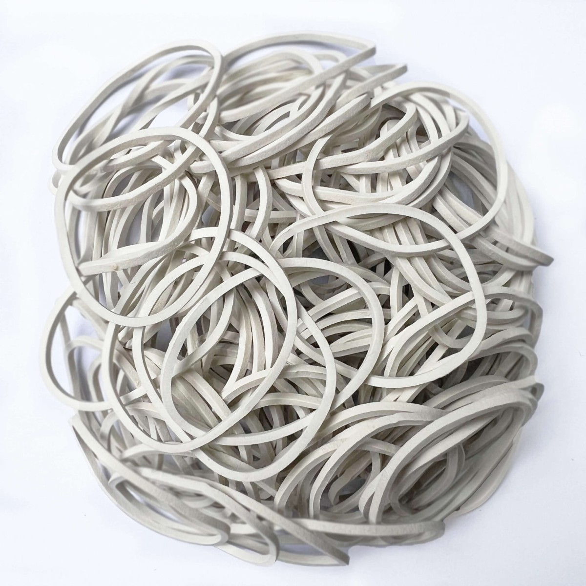 Białe gumki recepturki